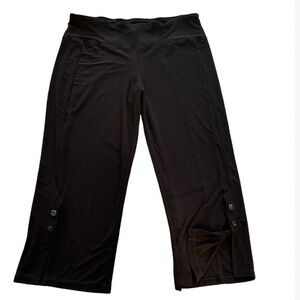 Joseph Ribkoff Women's Black Pull On Wide Leg Crop Pants With Button Detail